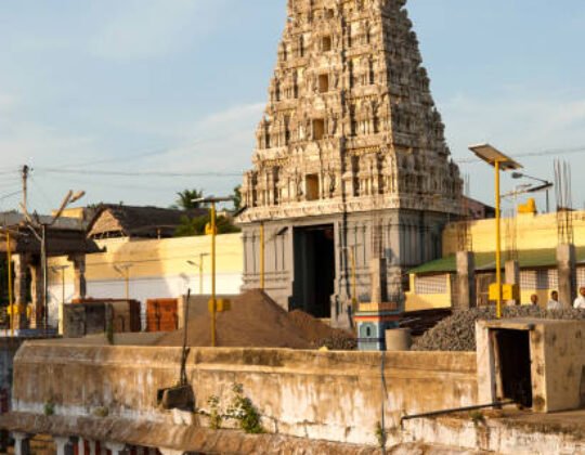 Kanchi Kamakshi Amman Temple | Kamakoti Nayaki Kovil